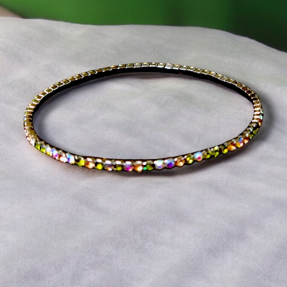 Set of two Christmas bracelets. Austrian crystals. Silicone main bead and 18k... - Picture 3 of 8